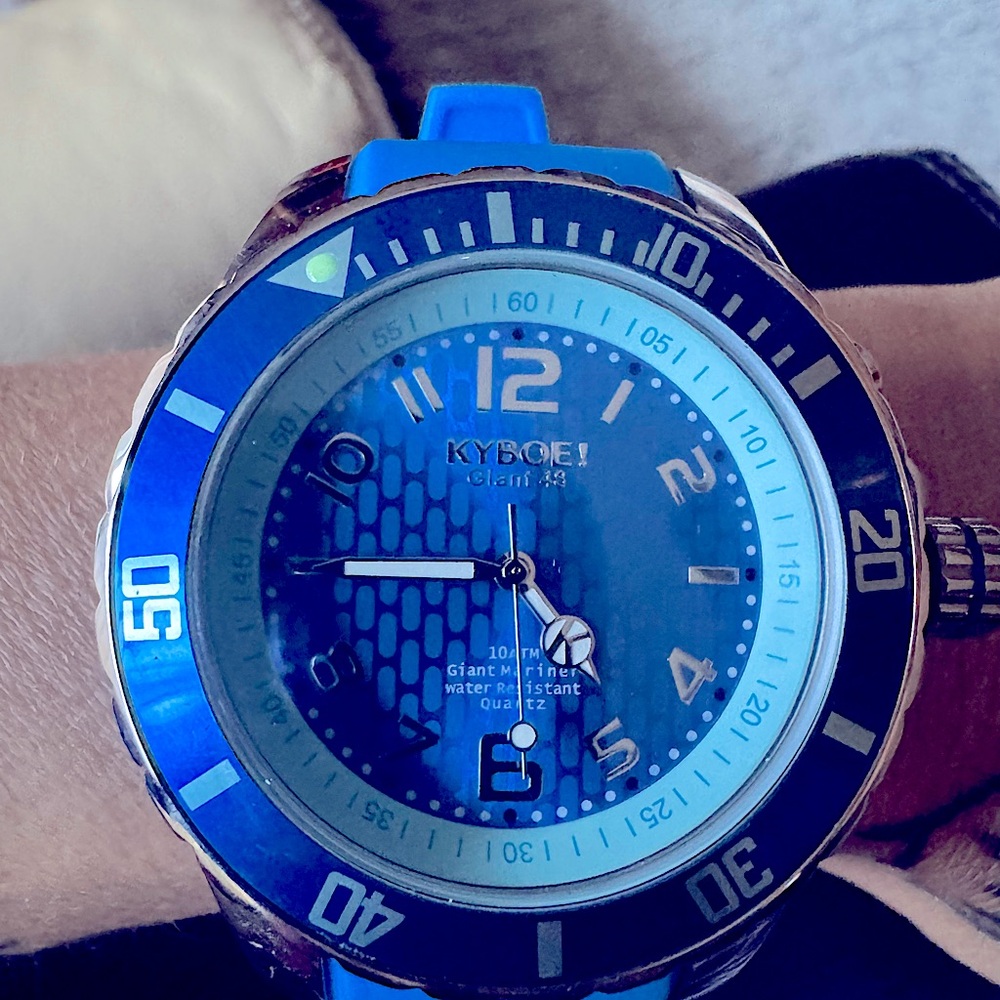 Kyboe! Turquoise Blue 40mm Quartz New